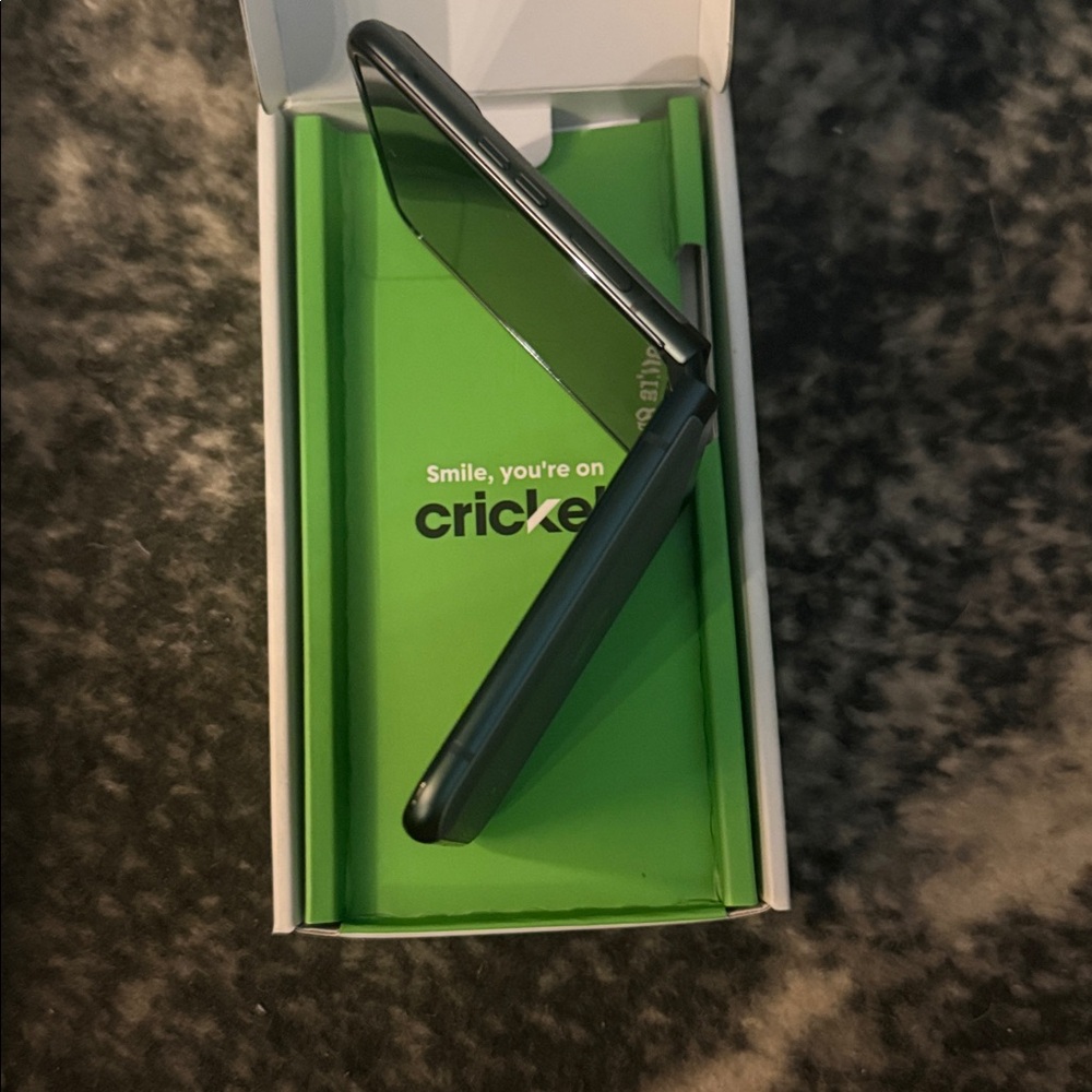 Brand new Motorola razor 2023